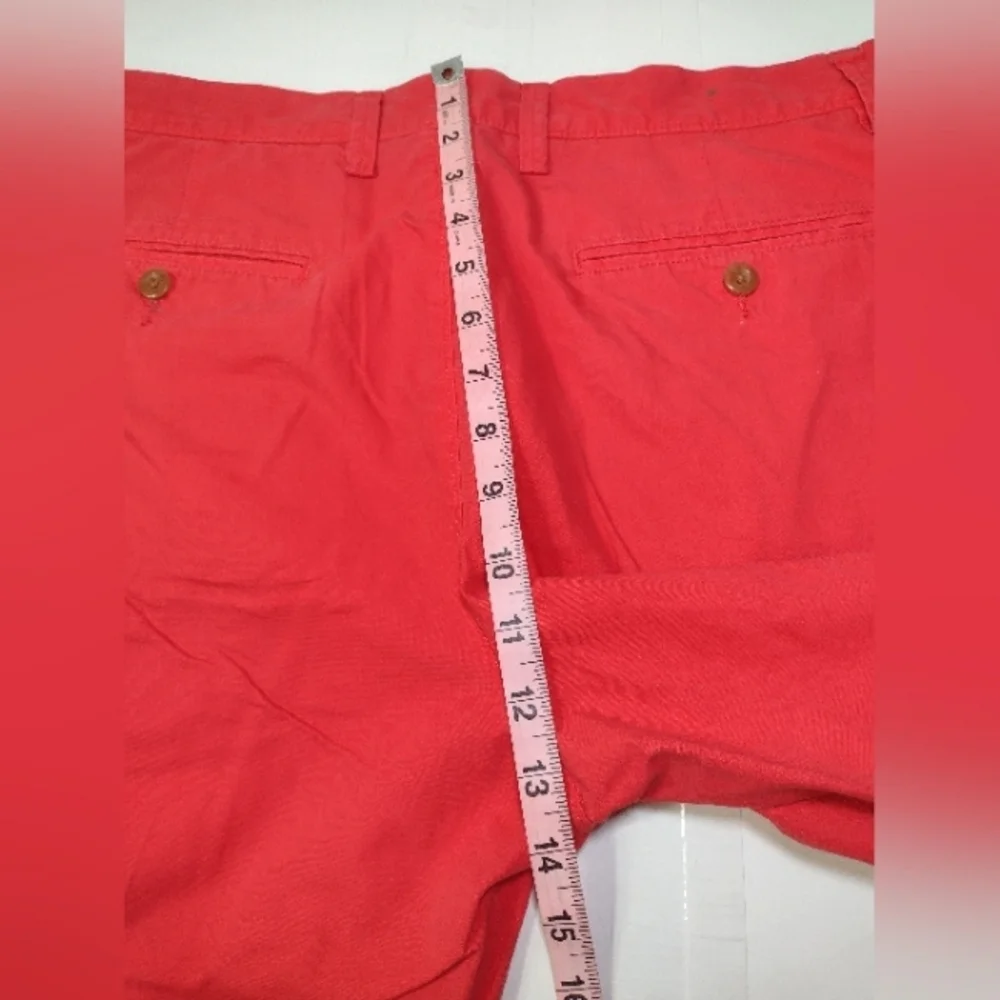 J.Crew Men's Coral Shorts Flat Front Size (32.W)